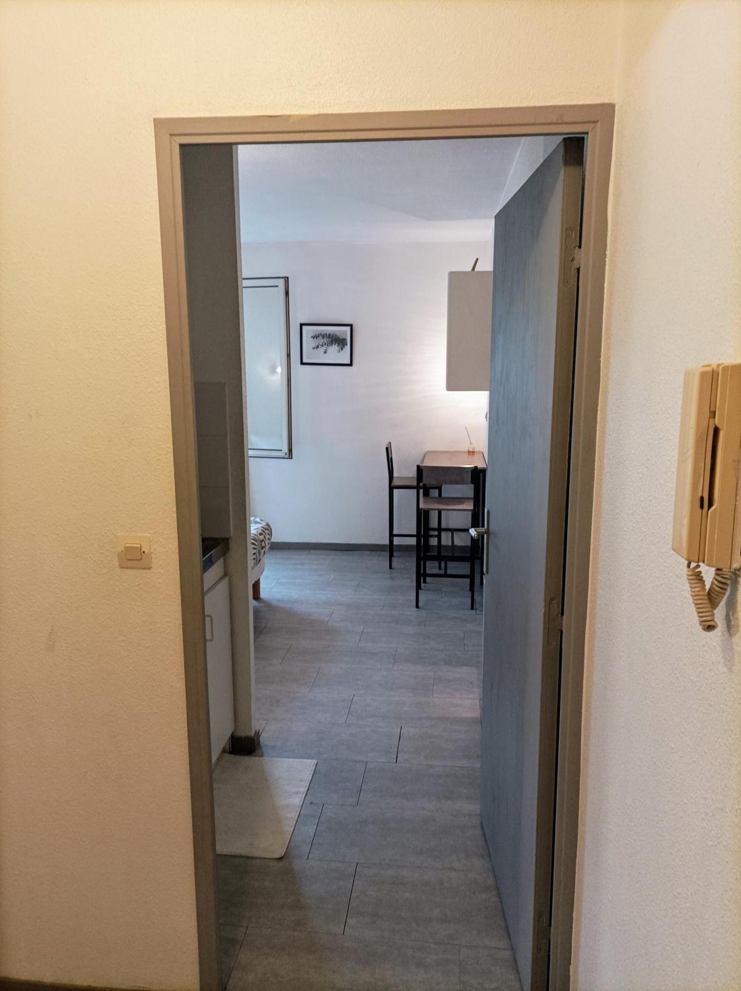 מונפלייה Apartment Near Center מראה חיצוני תמונה